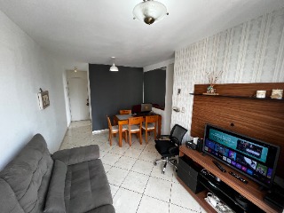 Apartamento à venda com 3 quartos, 64m² - Foto 4