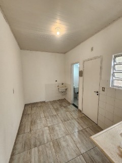 Casa para alugar com 1 quarto, 50m² - Foto 6