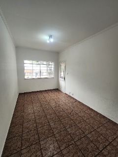 Casa para alugar com 2 quartos, 130m² - Foto 14