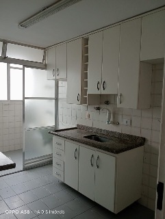 Apartamento à venda com 2 quartos, 60m² - Foto 16