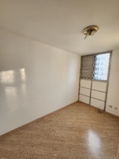 Apartamento à venda com 2 quartos, 60m² - Foto 7