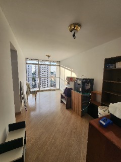 Apartamento à venda com 2 quartos, 60m² - Foto 2