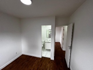 Apartamento para alugar com 2 quartos, 64m² - Foto 10