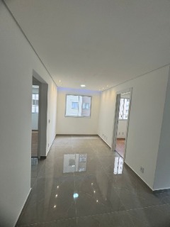 Apartamento à venda com 2 quartos, 40m² - Foto 2