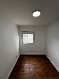 Apartamento para alugar com 2 quartos, 64m² - Foto 11