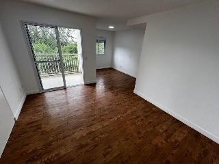 Apartamento para alugar com 2 quartos, 64m² - Foto 5