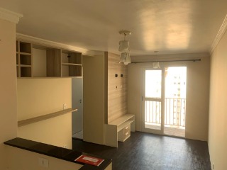 Apartamento à venda com 2 quartos, 47m² - Foto 1