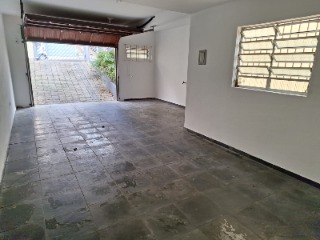 Sobrado à venda com 3 quartos, 176m² - Foto 1