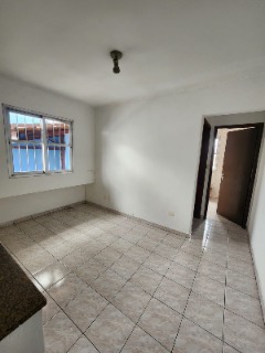 Sobrado para alugar com 4 quartos, 210m² - Foto 2