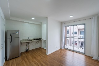 Apartamento à venda com 2 quartos, 40m² - Foto 7