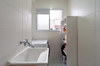 Apartamento à venda com 2 quartos, 40m² - Foto 10