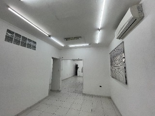 Prédio Inteiro para alugar com 3 quartos, 180m² - Foto 24