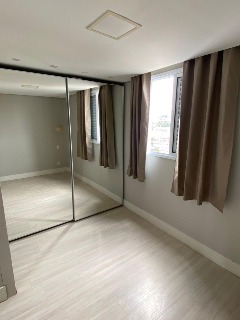 Apartamento à venda com 2 quartos, 64m² - Foto 8