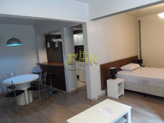 Flat/Apart Hotel para alugar com 1 quarto, 40m² - Foto 1