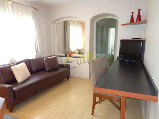 Flat/Apart Hotel para alugar com 1 quarto, 42m² - Foto 1