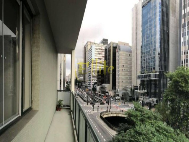 Conjunto Comercial-Sala à venda e aluguel com 1 quarto, 150m² - Foto 5