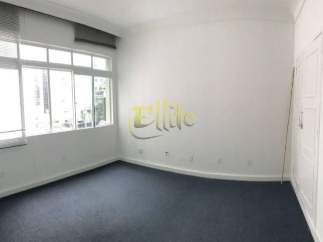 Conjunto Comercial-Sala à venda e aluguel com 1 quarto, 150m² - Foto 10