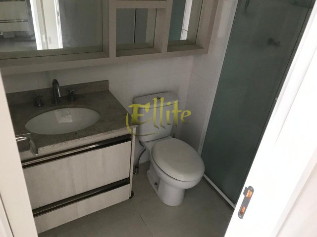 Apartamento para alugar com 1 quarto, 37m² - Foto 13