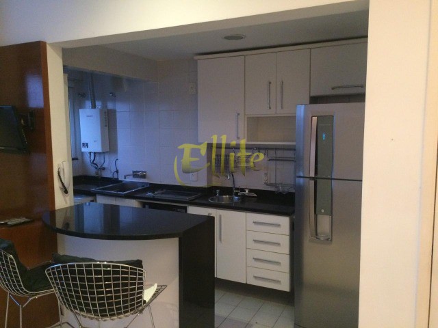 Apartamento para alugar com 1 quarto, 50m² - Foto 2