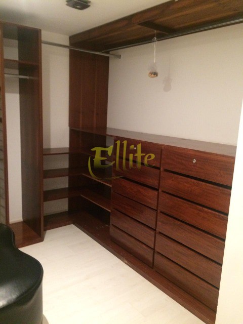 Apartamento para alugar com 1 quarto, 50m² - Foto 12