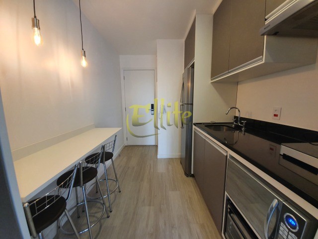 Apartamento para alugar com 1 quarto, 37m² - Foto 18