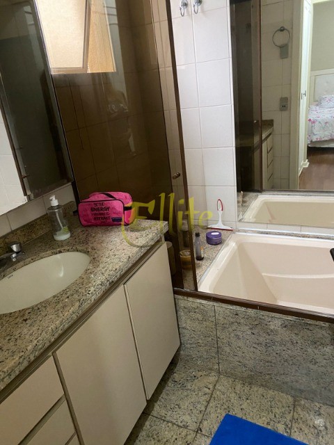 Apartamento à venda com 4 quartos, 150m² - Foto 26