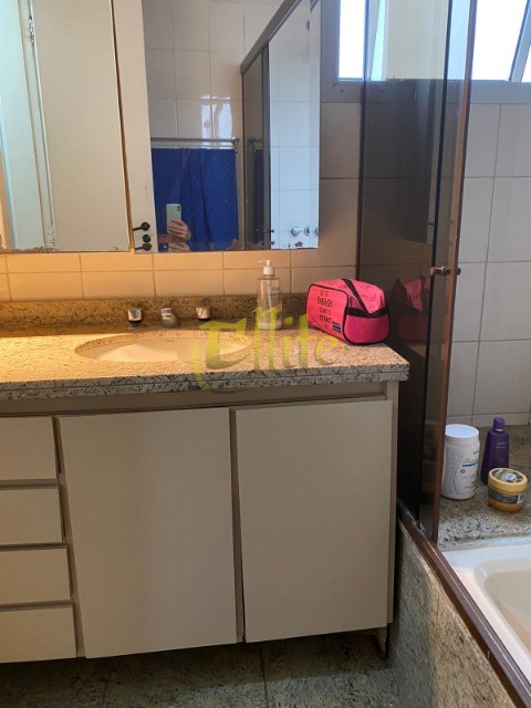 Apartamento à venda com 4 quartos, 150m² - Foto 23