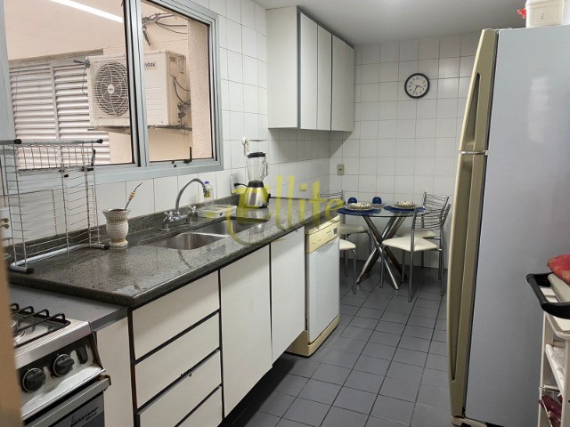 Apartamento à venda com 4 quartos, 150m² - Foto 5