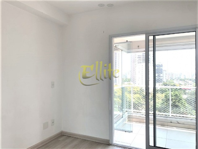 Apartamento para alugar com 1 quarto, 47m² - Foto 10