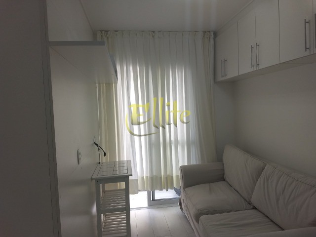 Apartamento à venda com 1 quarto, 30m² - Foto 1