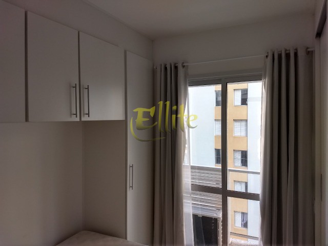 Apartamento à venda com 1 quarto, 30m² - Foto 2