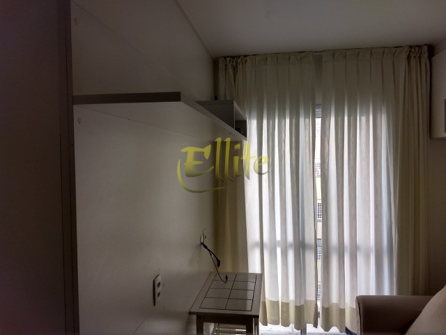 Apartamento à venda com 1 quarto, 30m² - Foto 3