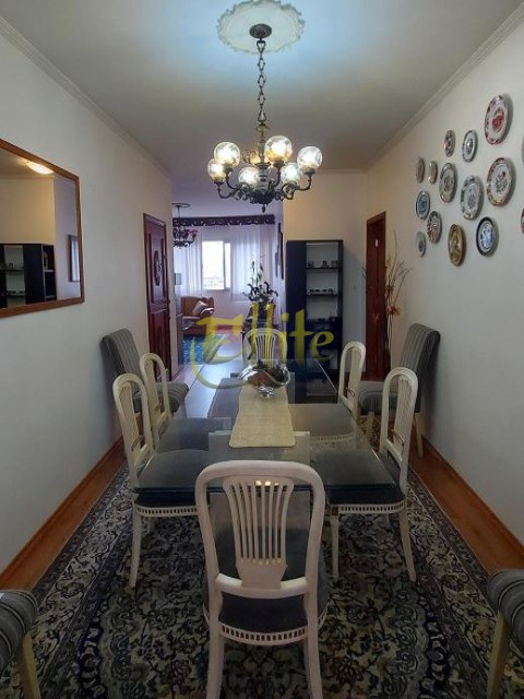 Apartamento à venda com 3 quartos, 157m² - Foto 7