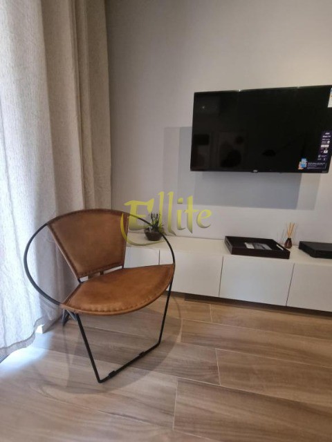 Apartamento à venda com 1 quarto, 42m² - Foto 2