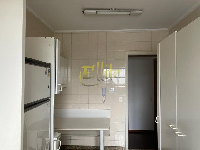 Apartamento à venda com 4 quartos, 143m² - Foto 7