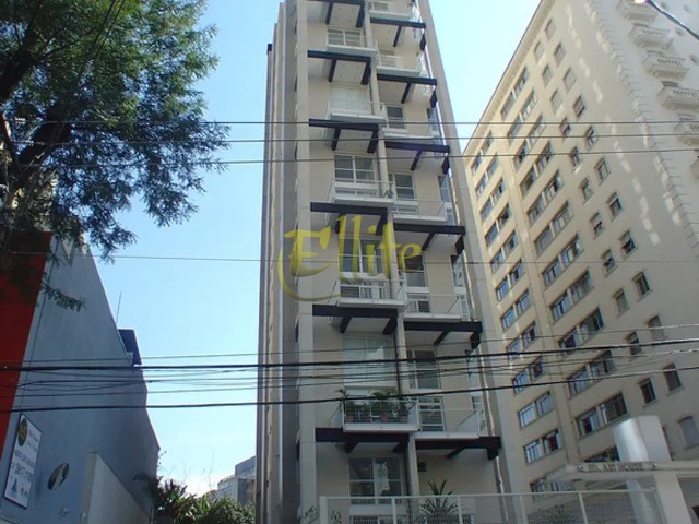 Apartamento para alugar com 1 quarto, 90m² - Foto 12