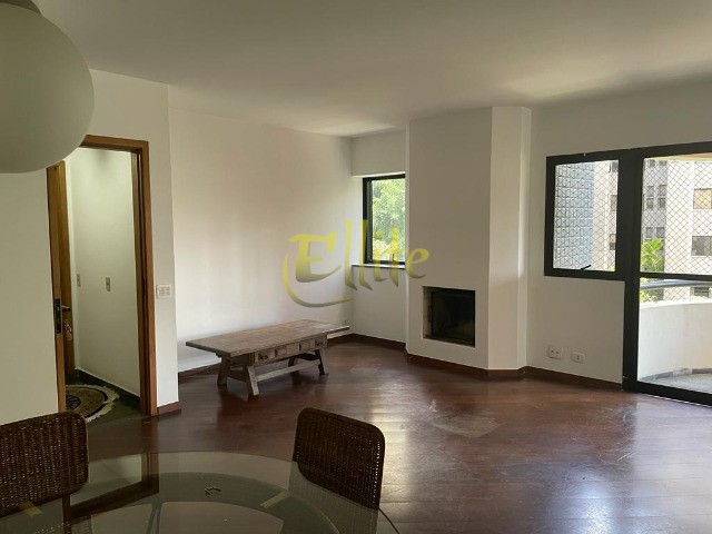 Apartamento à venda com 4 quartos, 143m² - Foto 5