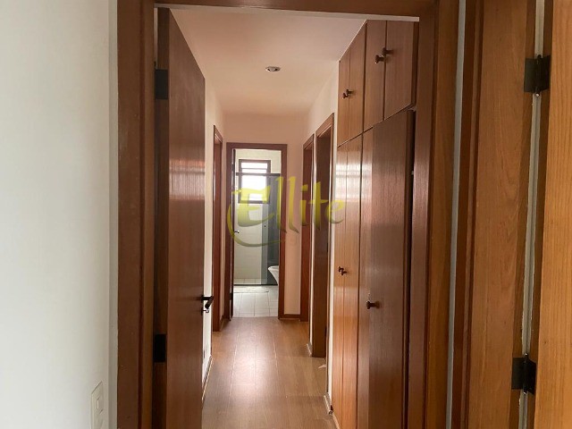 Apartamento à venda com 4 quartos, 143m² - Foto 15