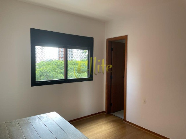 Apartamento à venda com 4 quartos, 143m² - Foto 8