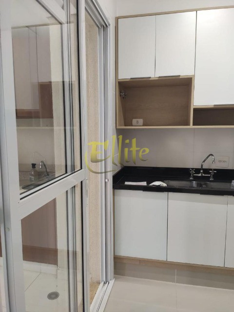 Apartamento para alugar com 2 quartos, 112m² - Foto 8