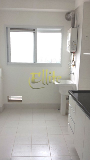 Apartamento para alugar com 2 quartos, 65m² - Foto 9