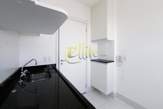 Apartamento para alugar com 2 quartos, 65m² - Foto 8