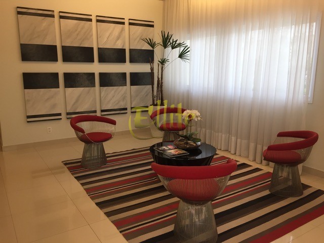 Apartamento para alugar com 2 quartos, 65m² - Foto 13