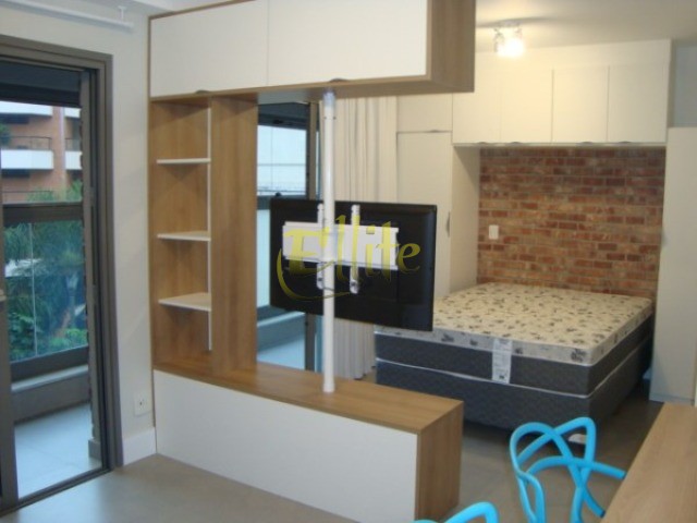 Apartamento para alugar com 1 quarto, 36m² - Foto 1