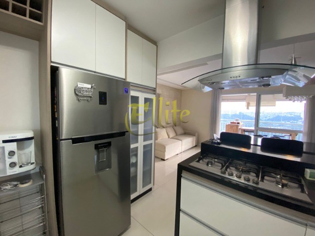 Apartamento à venda com 3 quartos, 117m² - Foto 10