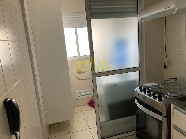 Apartamento para alugar com 2 quartos, 58m² - Foto 7