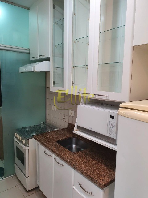 Apartamento para alugar com 1 quarto, 41m² - Foto 13