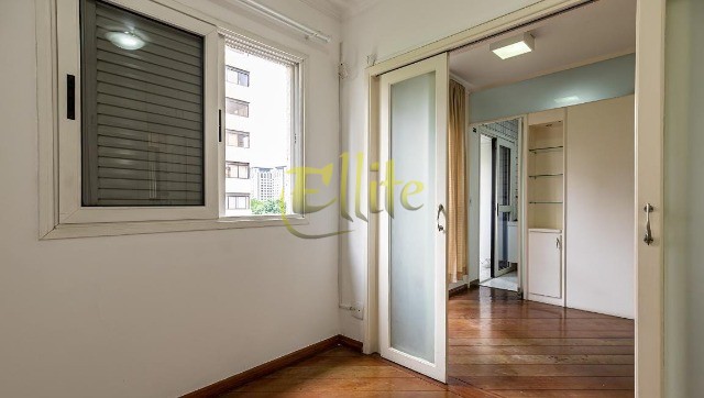 Apartamento para alugar com 1 quarto, 35m² - Foto 3