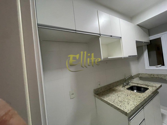 Apartamento à venda com 2 quartos, 74m² - Foto 4