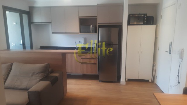 Apartamento para alugar com 2 quartos, 64m² - Foto 5